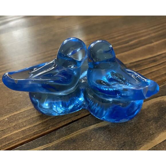 Bluebirds Of Happiness Signed Ron Ray 1992 Paperweight Decor - Picture 2 of 4